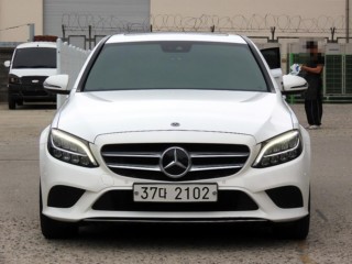 벤츠 C220D C220 d 아방가르드 2019년 5월 중고차 매물 사진