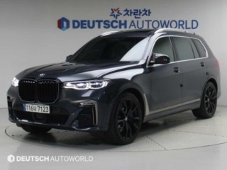 BMW X7 (G07)