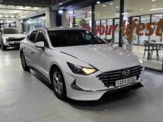 수원 중고차 현대 쏘나타 (DN8) 2.0 스마트 2019.11식 137,859km