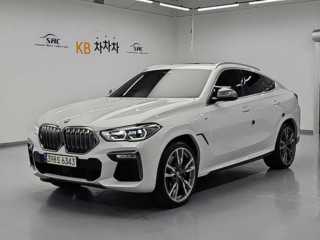 BMW X6 (G06)