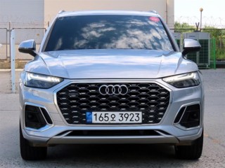 아우디 Q5 (FY) 45 TFSI 콰트로 프리미엄 스포트백