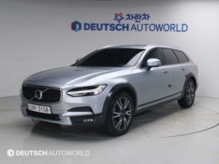 볼보 V90 크로스컨트리