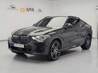 BMW X6 (G06)