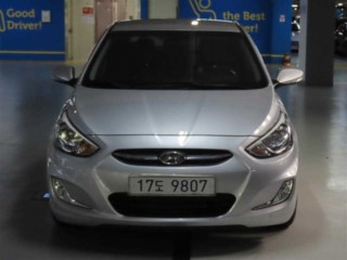 수원 중고차 현대 엑센트신형 위트 1.6VGT 모던 2014.12식 45,200km