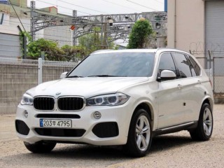 BMW X5 (F15)