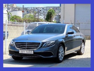 벤츠 E300 익스클루시브 대표 사진