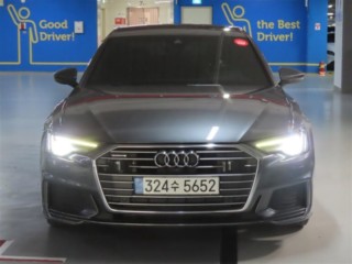 아우디 A6 (C8)