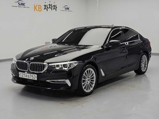 수원 중고차 BMW 5시리즈 (G30) 520i 럭셔리 2020.02식 22,448km