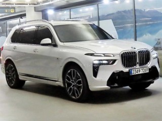 BMW xDrive 40i M 스포츠 매물 사진