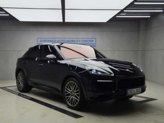 포르쉐 카이엔(PO536)