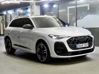 아우디 Q5 (80A) 45 TFSI 콰트로 S-라인 블랙 에디션