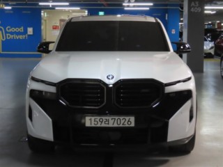 BMW XM (G09)