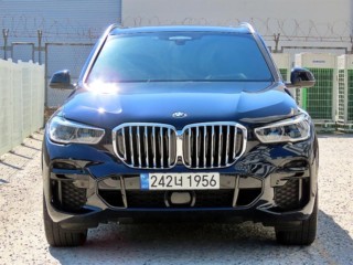 BMW X5 (G05) xDrive 45e M 스포츠 중고차 사진 1