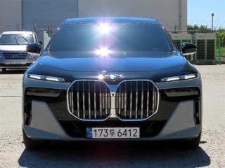 BMW 7시리즈 (G70) 740i sDrive M 스포츠