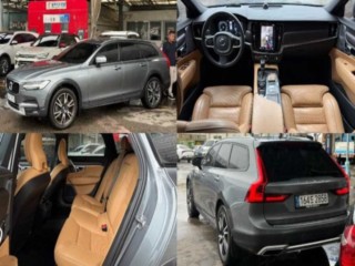 볼보 V90 크로스컨트리
