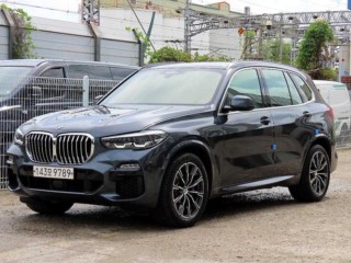 BMW X5 (G05)