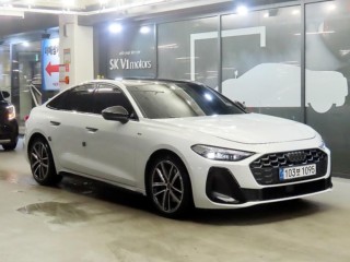 아우디 A5 (B10)