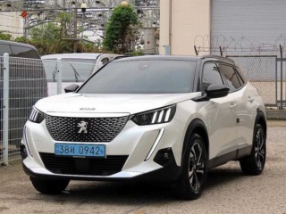 푸조 e-2008 GT