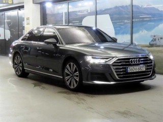 아우디 A8 (D5)