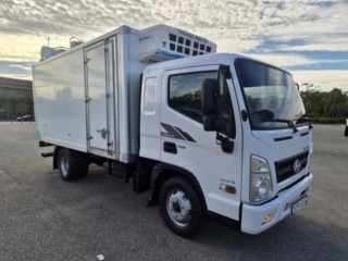 수원 중고차 중대형화물 냉동탑 2.5톤 2015.07식 386,758km