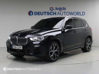 BMW X5 (G05)