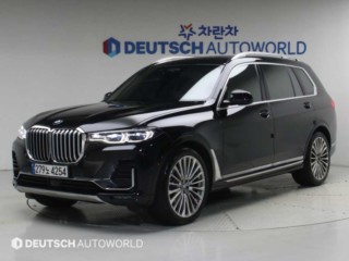 BMW xDrive 40i 디자인 퓨어 엑셀런스 7인승 매물 사진