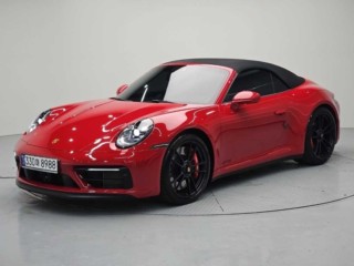 포르쉐 911(992) 카레라 4 GTS 카브리올레