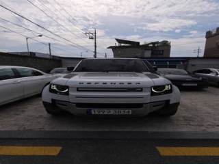 랜드로버 디펜더 L663 D240 SE 인증중고차 사진
