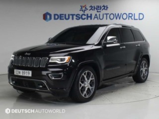 지프 그랜드 체로키