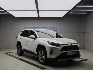 토요타 RAV4(5세대)