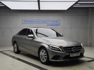 벤츠 C220D C220 d 아방가르드 2019년 3월 중고차 매물 사진