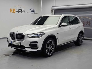 BMW X5 (G05) xDrive 45e xLine 중고차 사진 1