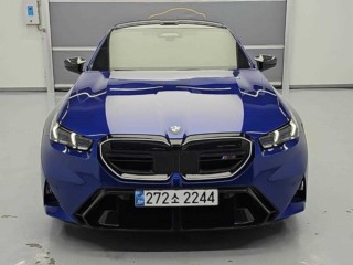 BMW M5 7세대