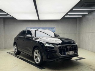 아우디 Q8 45 TDI 콰트로 프리미엄