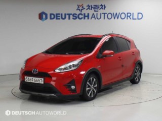 토요타 프리우스C
