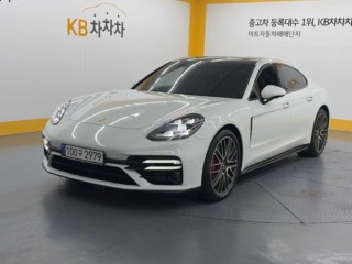 포르쉐 파나메라(971) 4.0 GTS 중고차 사진 1