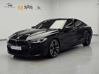 BMW 8시리즈 (G15)