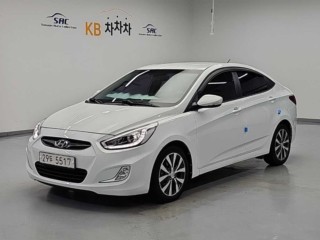 현대 엑센트신형