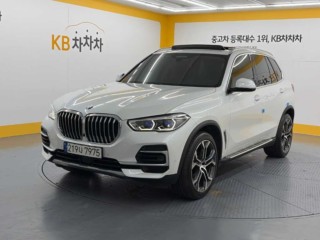 BMW X5 (G05)