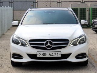 벤츠 E300 아방가르드 대표 사진