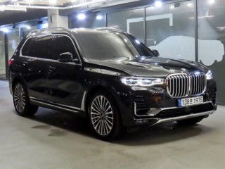 BMW xDrive 40d 디자인 퓨어 엑셀런스 7인승 매물 사진