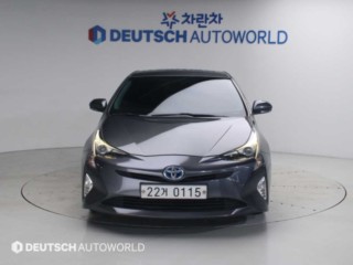 토요타 프리우스 4세대