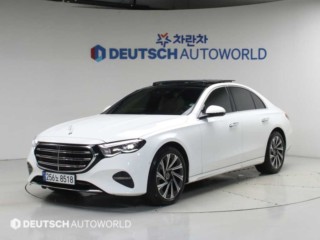 벤츠 E300 4MATIC 익스클루시브 대표 사진