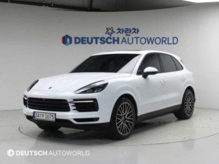 포르쉐 카이엔(PO536)