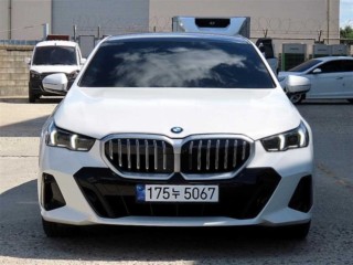 BMW 5시리즈 (G60) 520i
