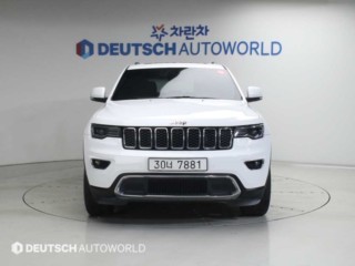 지프 그랜드 체로키