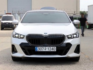 BMW 5시리즈 (G60) 520i
