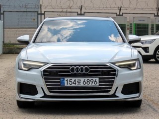 아우디 A6 (C8) 40 TDI 프리미엄