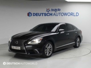 렉서스 LS460 AWD 사진 1