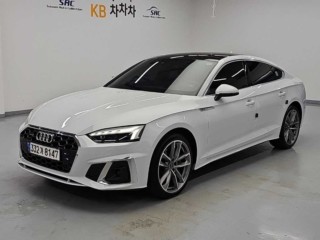 아우디 A5 (F5)